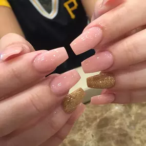 For top-notch nail care services, turn to Van's Nail and Spa. Our nail salon provides quality services at competitive rates. Our qualified nail care experts are highly trained in the field, visit us today!