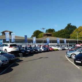 Cars outside the Ford Darlington dealership