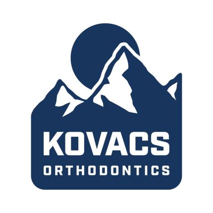 Logo de Kovacs Orthodontics