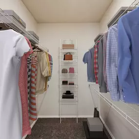 Walk in closet