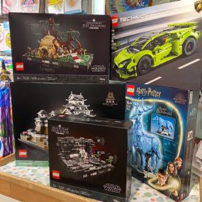 It’s August which means it is time for a new Lego release!! Here are a few NEW sets and a whole new theme featuring Sonic the Hedgehog, Tails and evil Dr. Robotnik. PLUS, swipe right to check out our favorite adult kits!! After all, Lego isn’t just for kids.