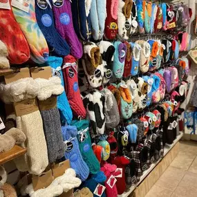 Are you feet getting chilly ???? now?  A wall of Snoozies to the rescue ????