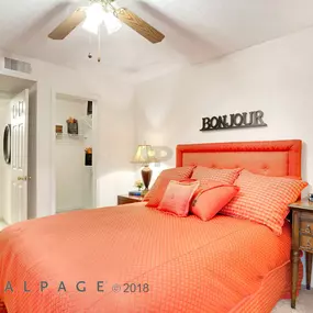 Bild von Lakeshore Crossing Apartment Homes