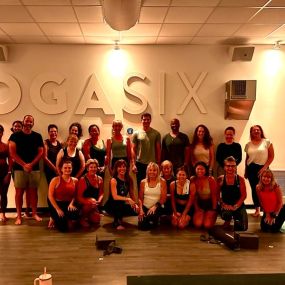 Bild von YogaSix Overland Park