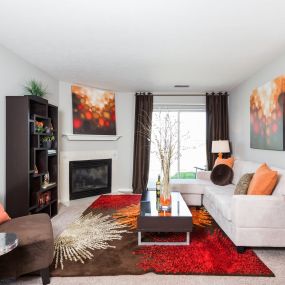 Mallard Bay Apartments Living Room