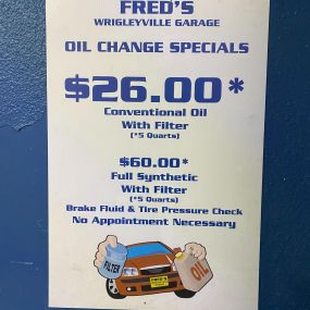 Bild von Fred's Wrigleyville Garage & Auto Repair