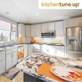 This project shows how we tailor remodeling to fit our clients and homeowners unique needs and realistic budgets! Call Kitchen Tune-Up Savannah Brunswick today to get started building your dream kitchen! #uniquehome #custom #Kitchen #dreamkitchen #kitchentuneupsavannahbrunswick