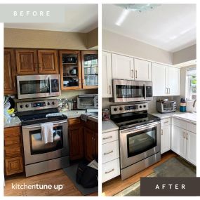This Before & After kitchen makeover completed by Kitchen Tune-Up Savannah Brunswick is a total WOW factor. There is absolutely nothing better than watching your home come together! #kitchenupgrade #beforeandafter #interiordesign #kitchentuneupsavannahbrunswick