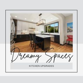 Are you dreaming of updating and upgrading your kitchen this holiday season? Mix and match cabinet complimentary colors for the perfect custom looks! Contact us to request free in home or virtual design consultation here: https://kitchentuneup.com/request-consultation/  #dreamykitchen #kitchenrenova