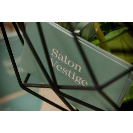 Logotipo de Salon Vestige
