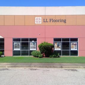 LL Flooring #1071 Memphis | 6949 Appling Farms Parkway | Storefront