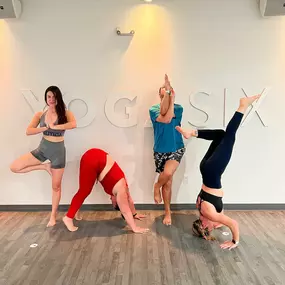 Bild von YogaSix Bressi Ranch