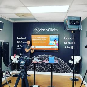 Chad Kodary, CEO of DashClicks, live streaming a webinar