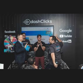 Chad Kodary, CEO of DashClicks, teaching students at Dash Day