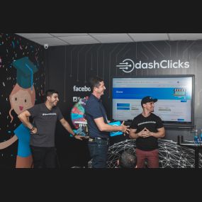 Chad Kodary, CEO of DashClicks, teaching students at Dash Day