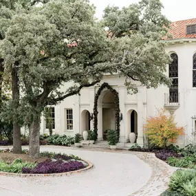 Commodore Perry Estate, Auberge Resorts Collection - Hotel Entrance