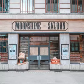 Bild von Moonshine Saloon