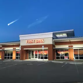 Bild von First Bank - Jacksonville Main, NC