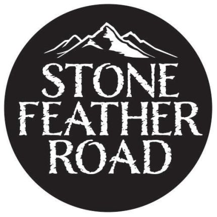 Logo von Stone Feather Road