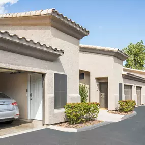 camden legacy apartments scottsdale az garage with connected door