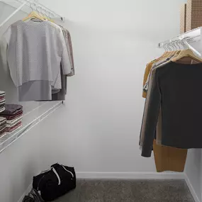 camden portofino apartments pembroke pines fl interior closet