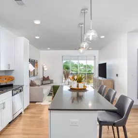 Bild von 2501 Beacon Hill
