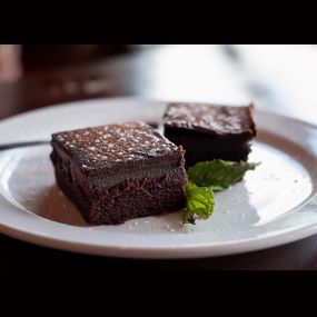 Every meal you eat should end with dessert! At Tipsy Chicken, we offer some delicious desserts on our menu. Visit our website to view the delicious desserts we have to offer, including our chocolate cake!