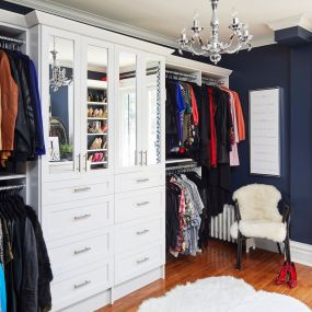 Walk-in Closet - Yorktown Heights