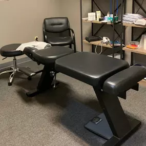 Adjusting table at Dr Golab's Chiropractic & Massage