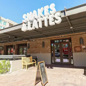 Bild von Snakes & Lattes Tempe