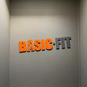 Basic-Fit Hoofddorp Arnolduspark - LOGO