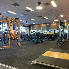 Basic-Fit Hoofddorp Arnolduspark - free weight zone