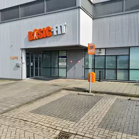 Basic-Fit Leeuwarden Tijsmaweg 24/7 - entree