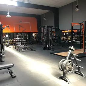 Basic-Fit Utrecht Franciscusdreef 24/7 - free weight zone