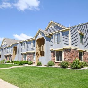 Hampton Lakes Apartments Building