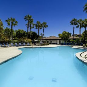 camden landmark apartments ontario ca resort style pool