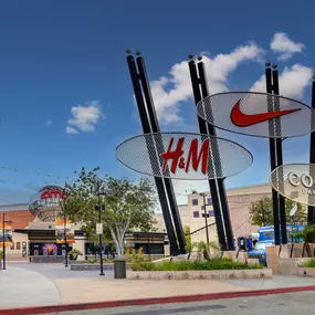 Camden Landmark Ontario California Neighborhood Shopping