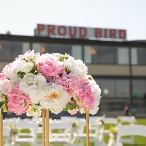 Bild von The Proud Bird Food Bazaar & Events Center