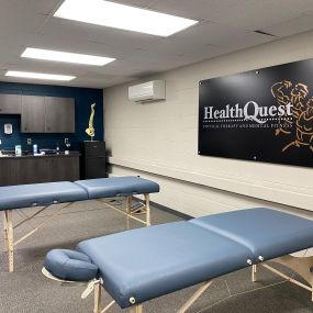 Bild von HealthQuest Physical Therapy - Warren DeLaSalle