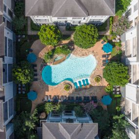 Aerial view of the resort-style pool at Camden Midtown Apartments in Houston, TX