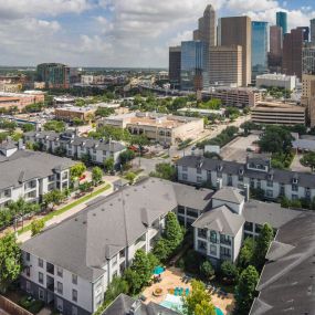 Downtown skyline views from Camden Midtown Apartments in Houston, TX