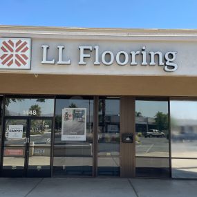 LL Flooring #1371 Redlands | 1448 Industrial Park Avenue | Storefront