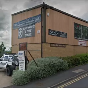 Renaissance Tyres | Brierley Hill Tyres