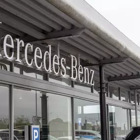 Mercedes Benz Giffnock