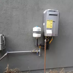 Tankless installation in Pacifica CA
