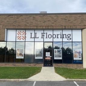 LL Flooring #1064 Hauppauge | 22 Central Avenue | Storefront
