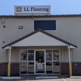 LL Flooring #1169 Sioux Falls | 2519 South Shirley Avenue | Storefront