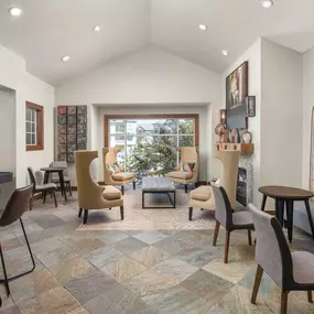 Clubhouse with multiple seating areas and space to work at Camden Cedar Hills