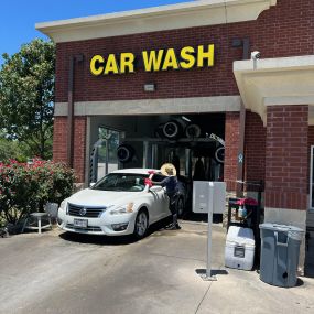 Bild von Kwik Kar Wash & Automotive Center of Round Rock