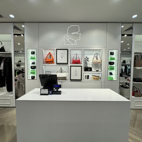 Bild von KARL LAGERFELD Outlet